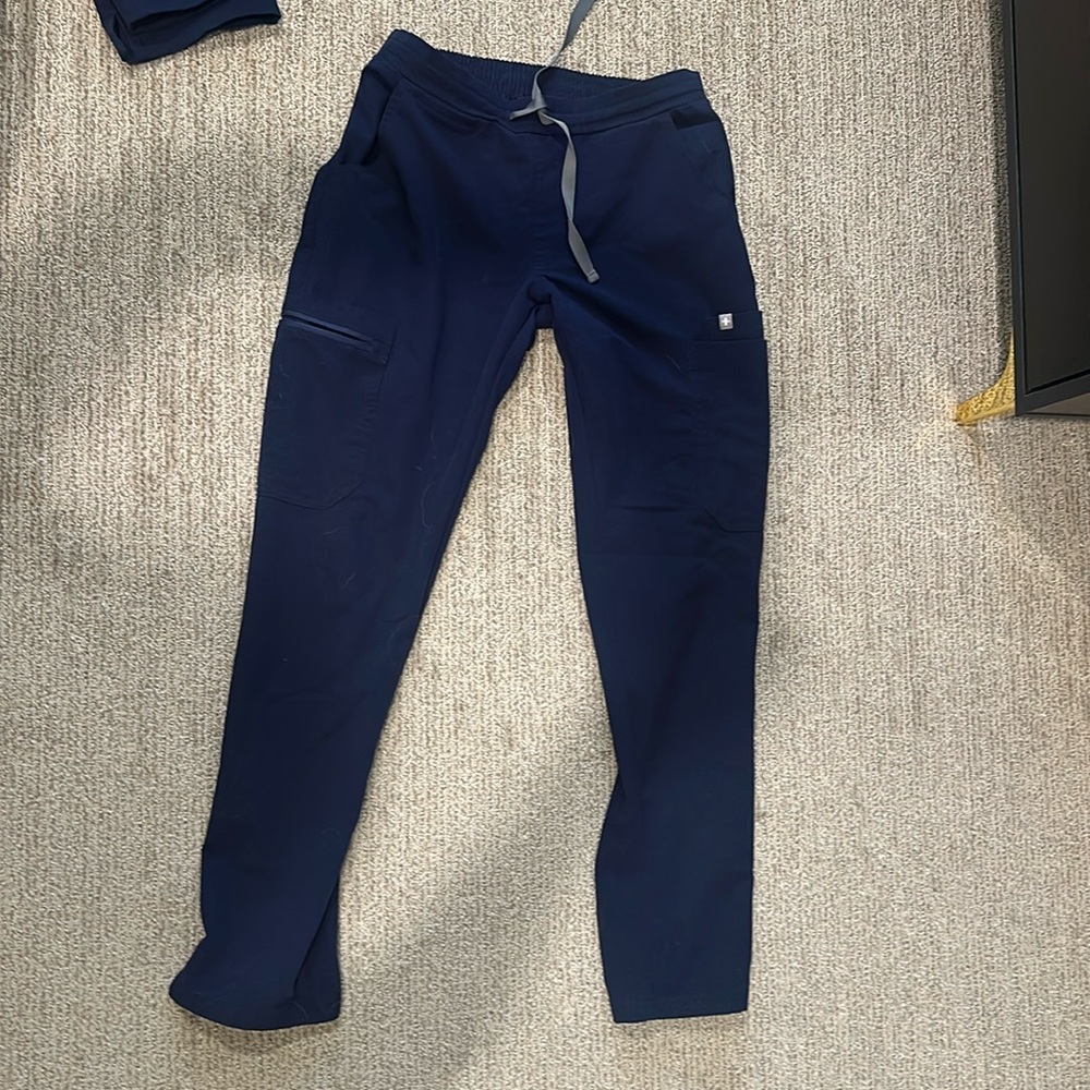 Yola style navy scrub pants